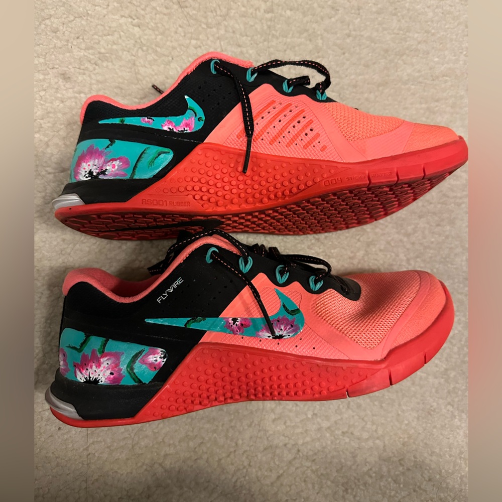 Custom RARE Nike Metcon trainer 2 - women size 7.5